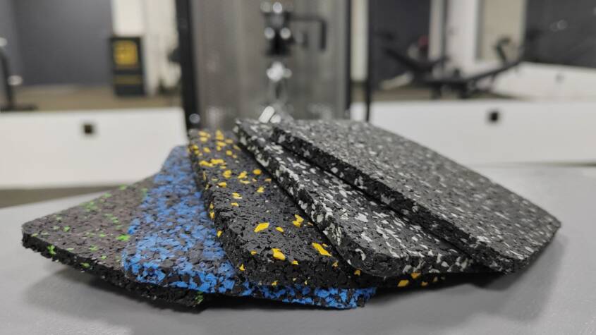 Rubber tiles Flooring In Dubai