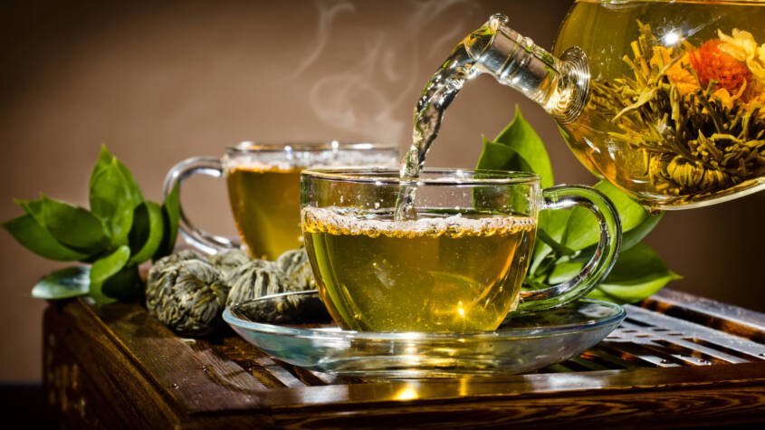 The Advantages of Drinking Green Tea for Your Skin