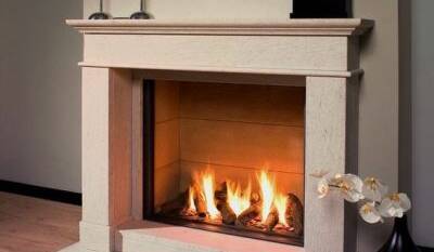 Kaminumrandung aus Natursteinn